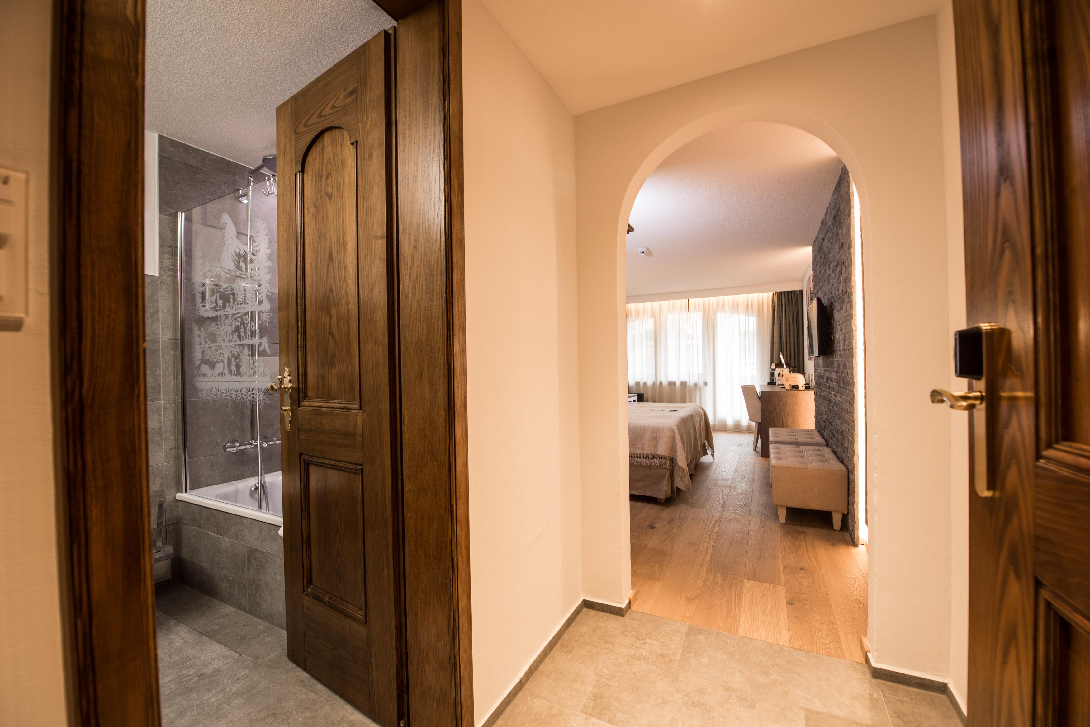 Hotel Daniela Zermatt Bagian luar foto