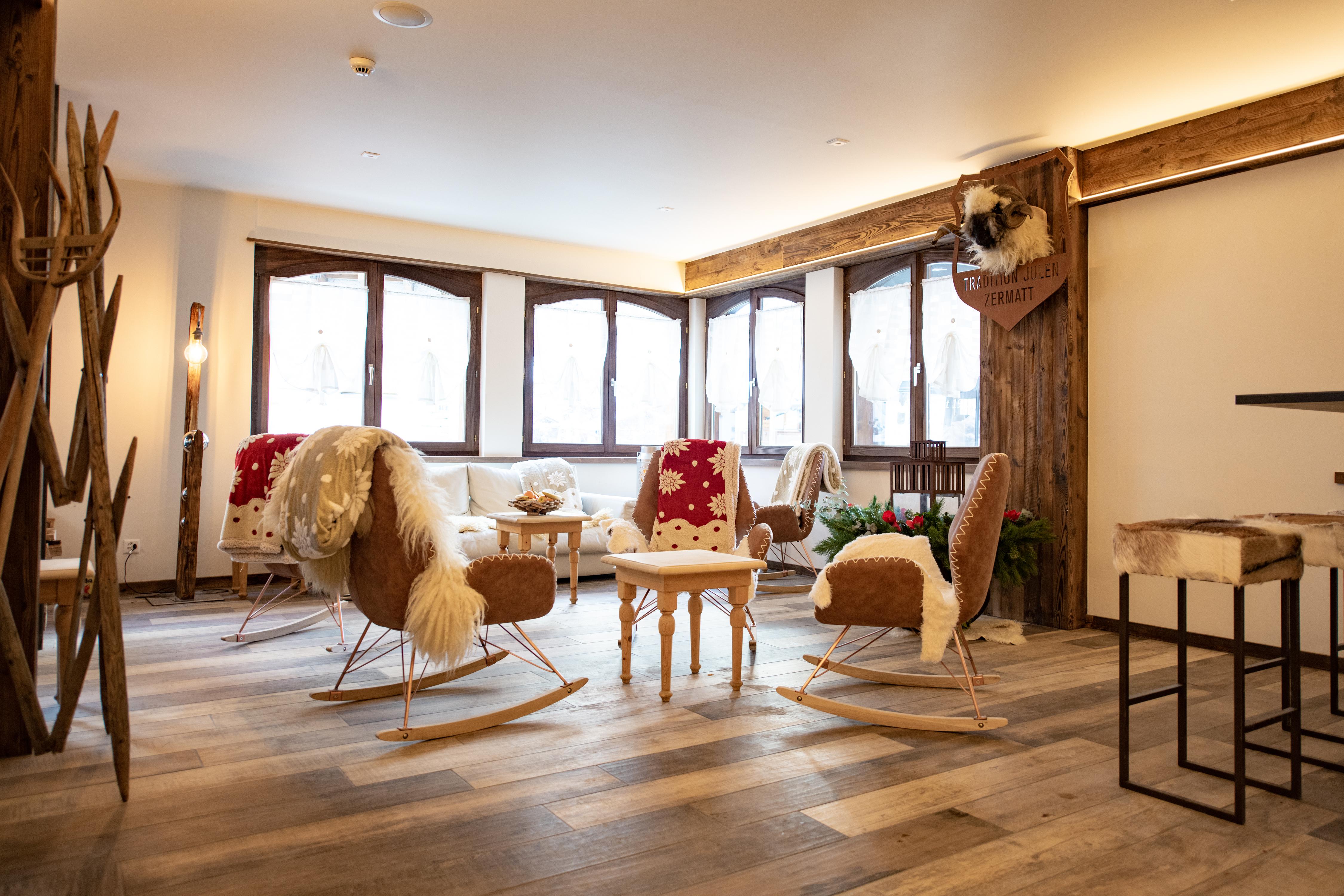 Hotel Daniela Zermatt Bagian luar foto