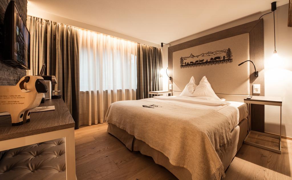 Hotel Daniela Zermatt Bagian luar foto