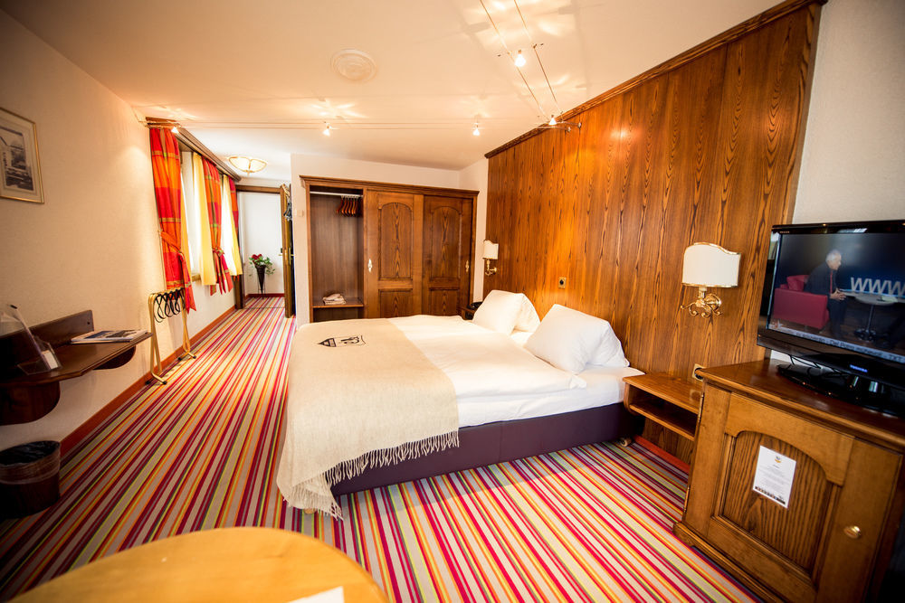 Hotel Daniela Zermatt Bagian luar foto
